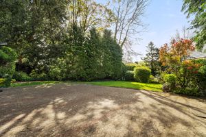 parking- click for photo gallery